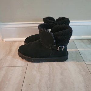 Ugg black short boots